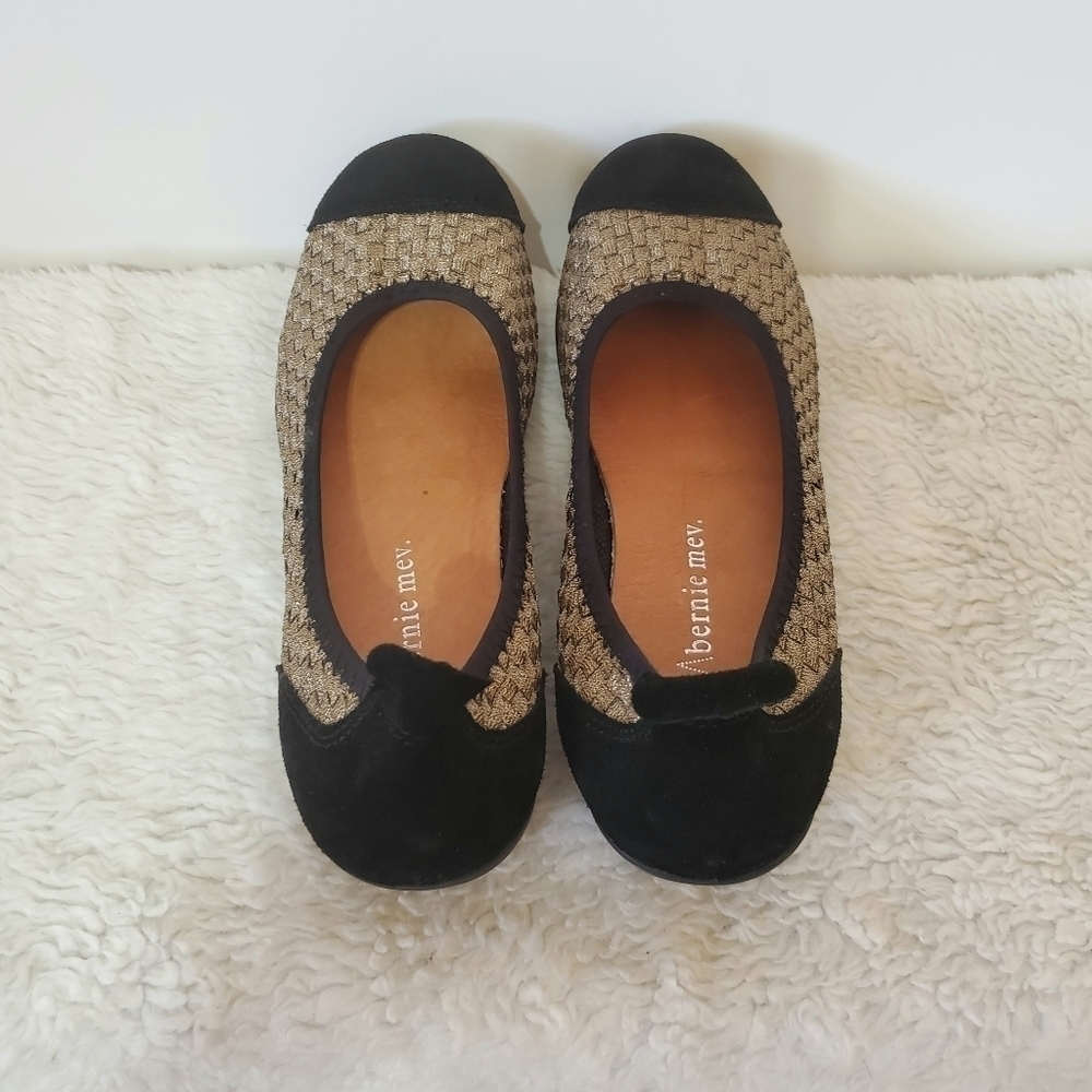 Bernie Mev Bella Me Gold Blk Flat Slip-On Loafers Sz 39 or 8.5/9 - Picture 7 of 15